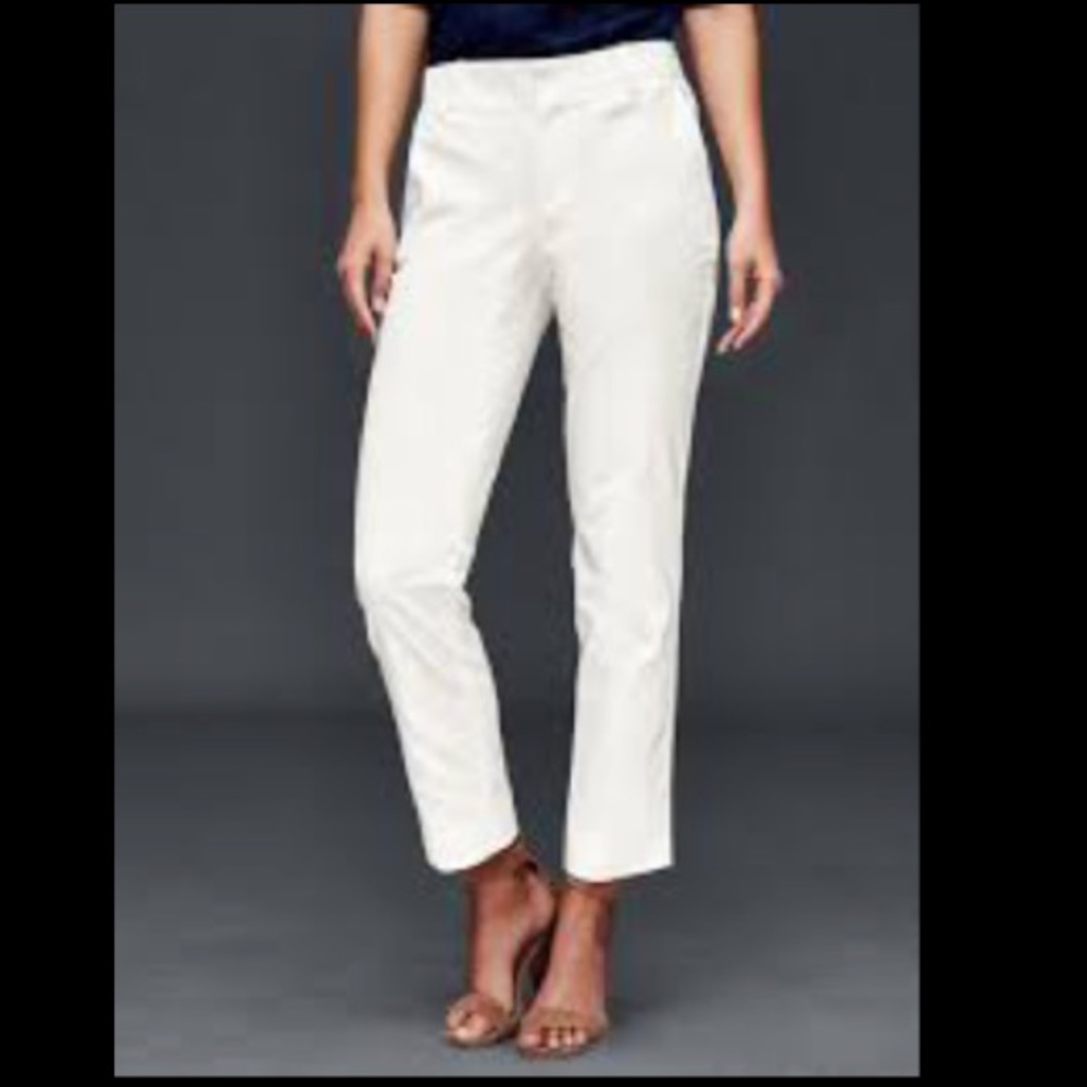 ✨GAP Like New Optic White Slim Cropped Ankle Length Dress Pants Size 4